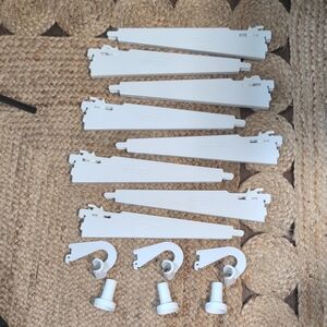 Rubbermaid White Brackets and Hooks Set